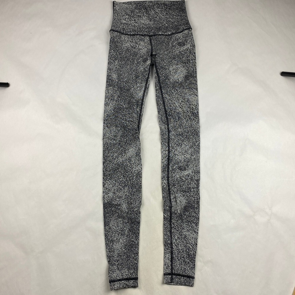 Lululemon Leggings Women's Size 4 Black White